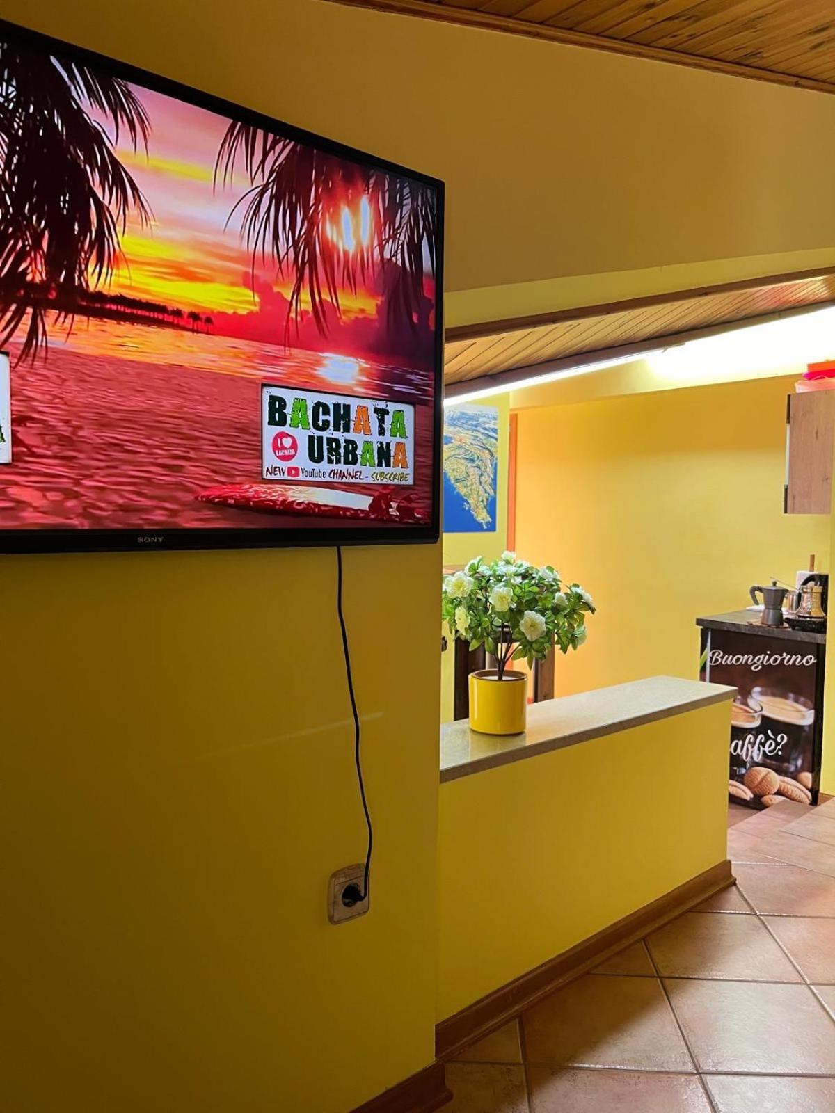 Apartma Mimi Dekani Exteriör bild